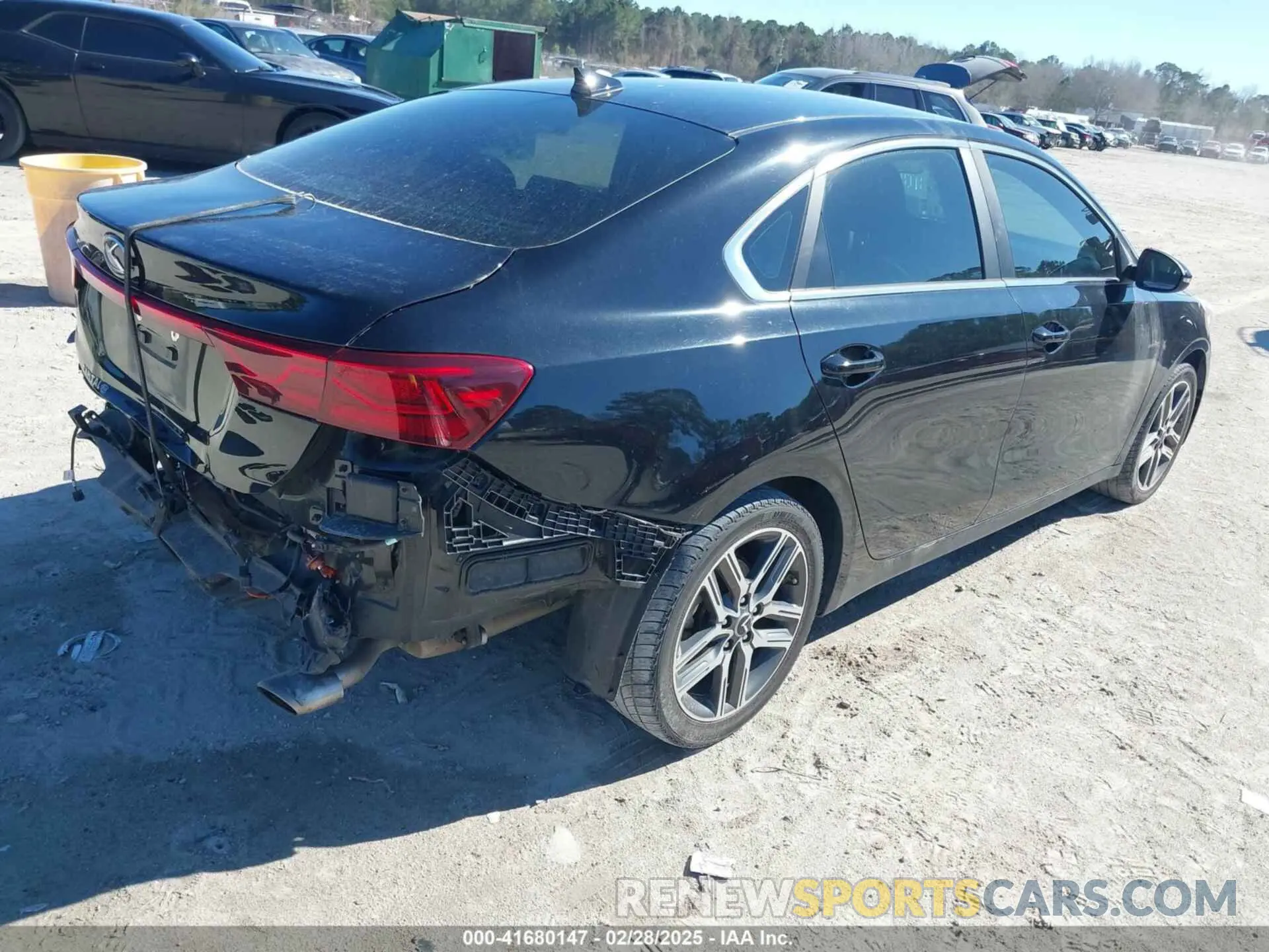 4 Фотография поврежденного автомобиля 3KPF54AD4KE028558 KIA FORTE 2019