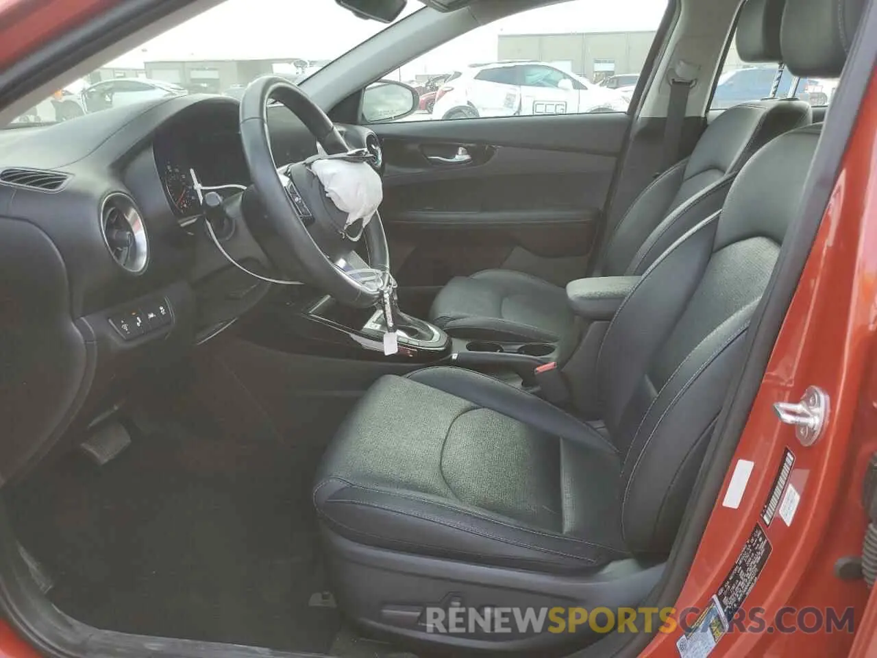 7 Фотография поврежденного автомобиля 3KPF54AD4KE062273 KIA FORTE 2019