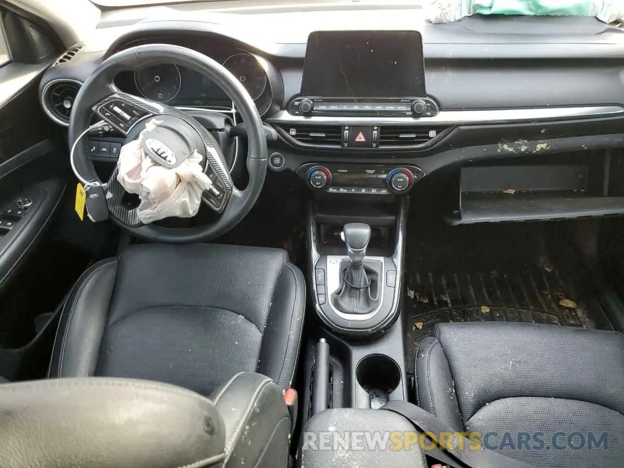 8 Photograph of a damaged car 3KPF54AD7KE021233 KIA FORTE 2019