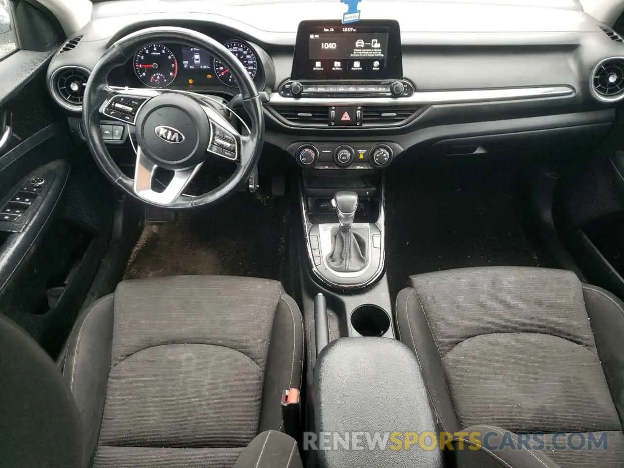 8 Фотография поврежденного автомобиля 3KPF54AD7KE047802 KIA FORTE 2019