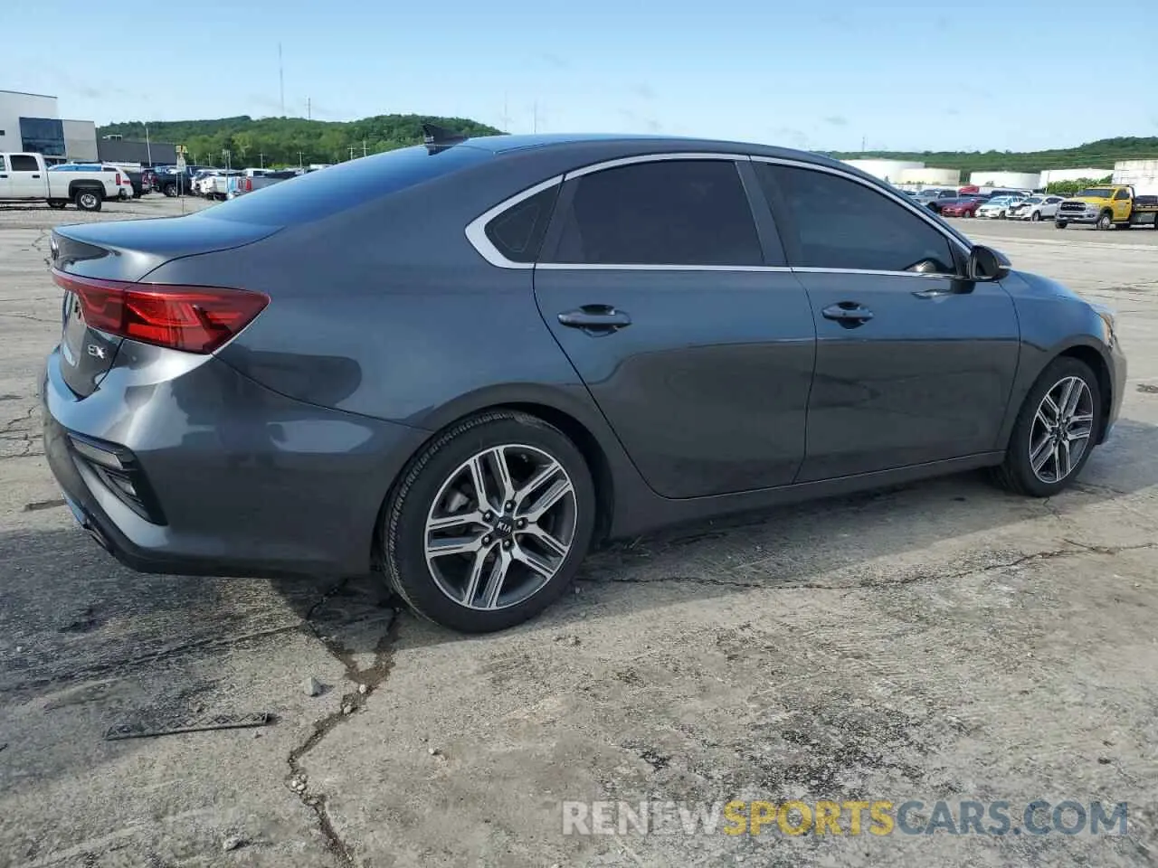 3 Photograph of a damaged car 3KPF54AD9KE032721 KIA FORTE 2019