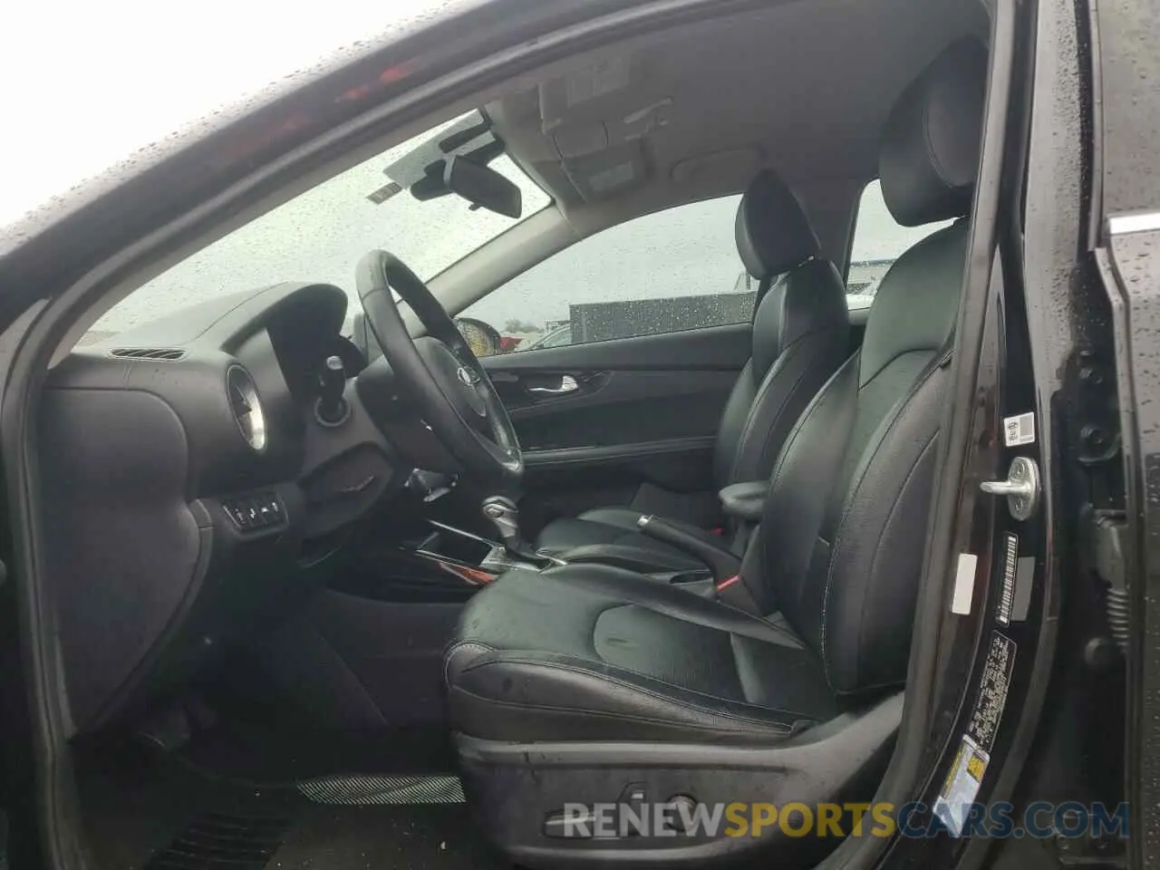 7 Фотография поврежденного автомобиля 3KPF54ADXKE036812 KIA FORTE 2019