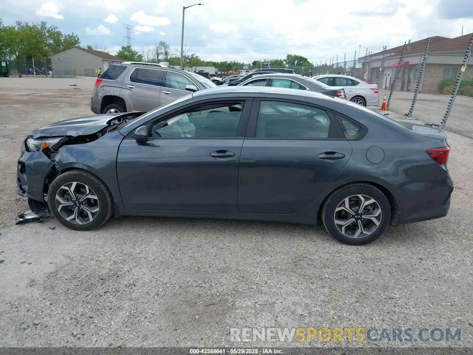 14 Фотография поврежденного автомобиля 3KPF24AD0LE173865 KIA FORTE 2020