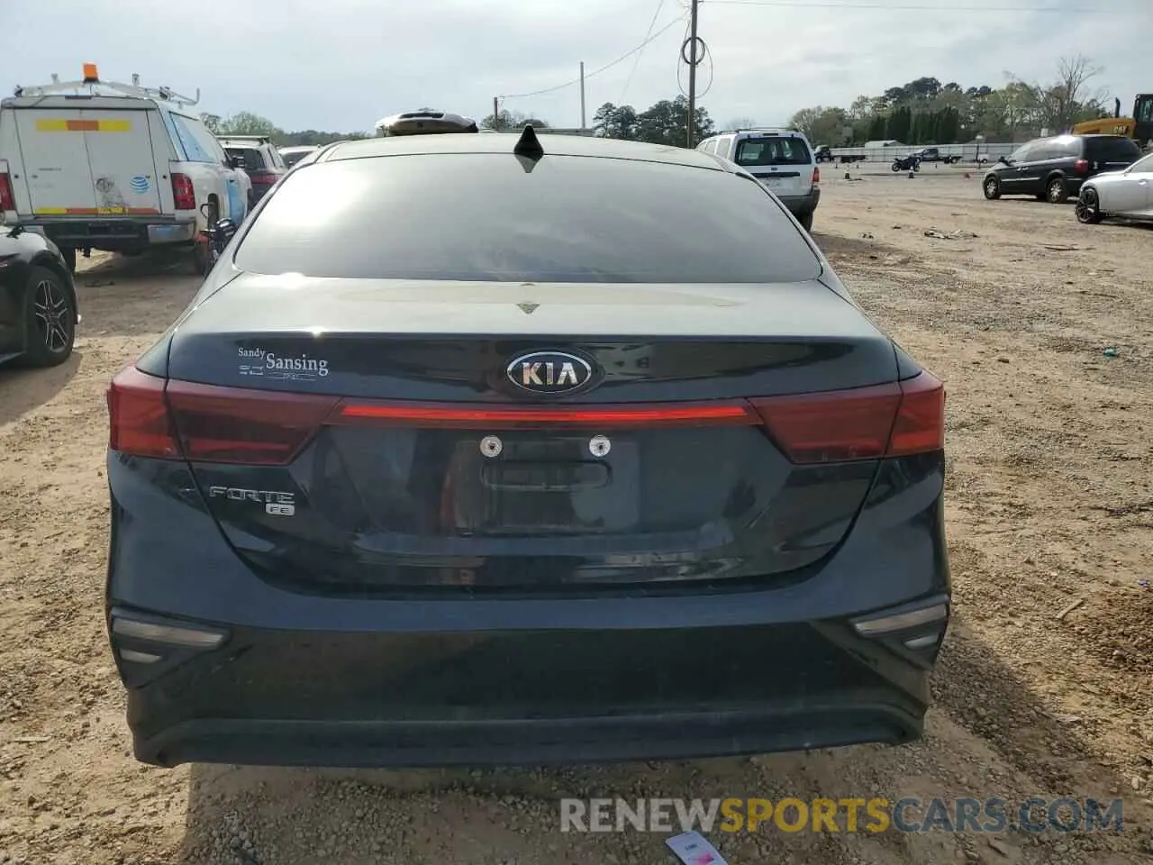 6 Фотография поврежденного автомобиля 3KPF24AD0LE227570 KIA FORTE 2020