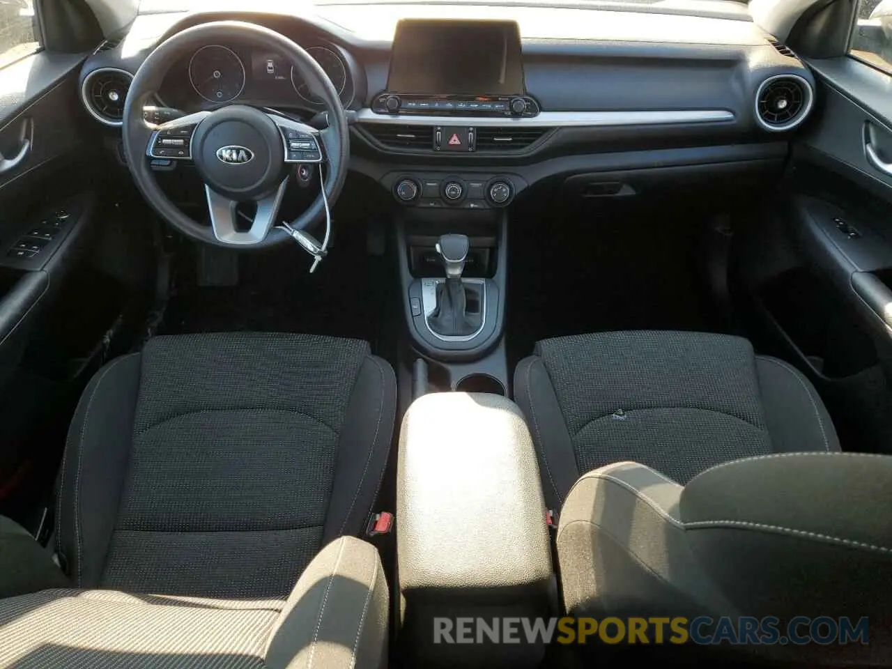 8 Фотография поврежденного автомобиля 3KPF24AD0LE245390 KIA FORTE 2020