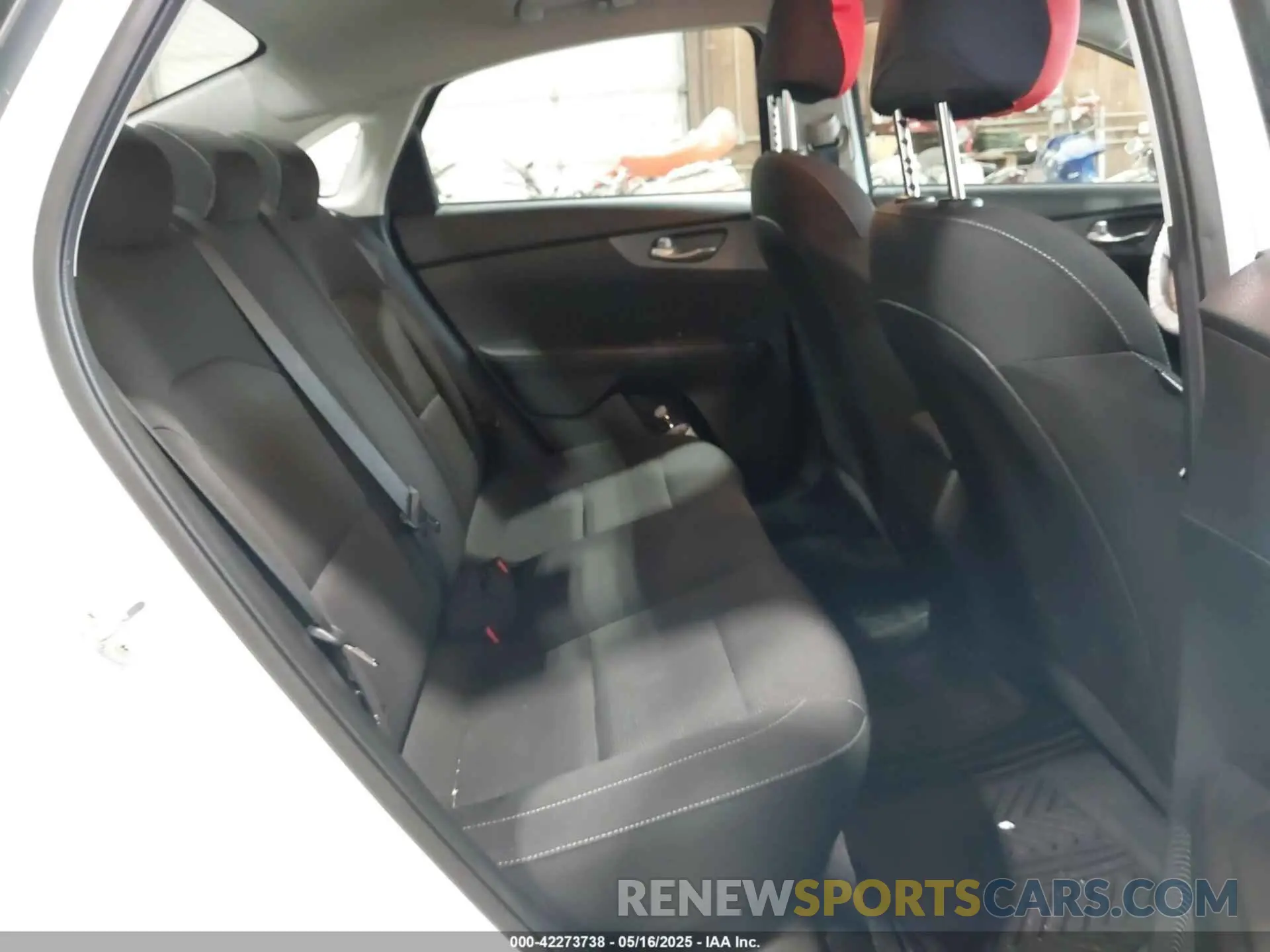 8 Фотография поврежденного автомобиля 3KPF24AD0LE255174 KIA FORTE 2020