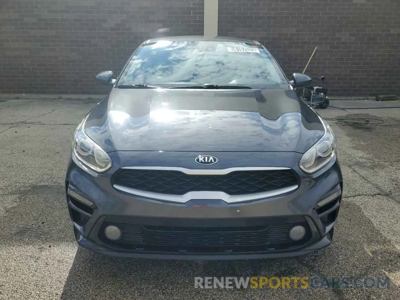 5 Photograph of a damaged car 3KPF24AD0LE255711 KIA FORTE 2020