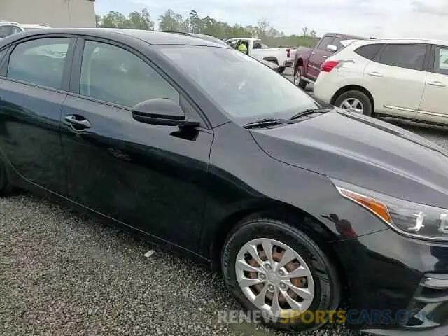 14 Photograph of a damaged car 3KPF24AD1LE174815 KIA FORTE 2020