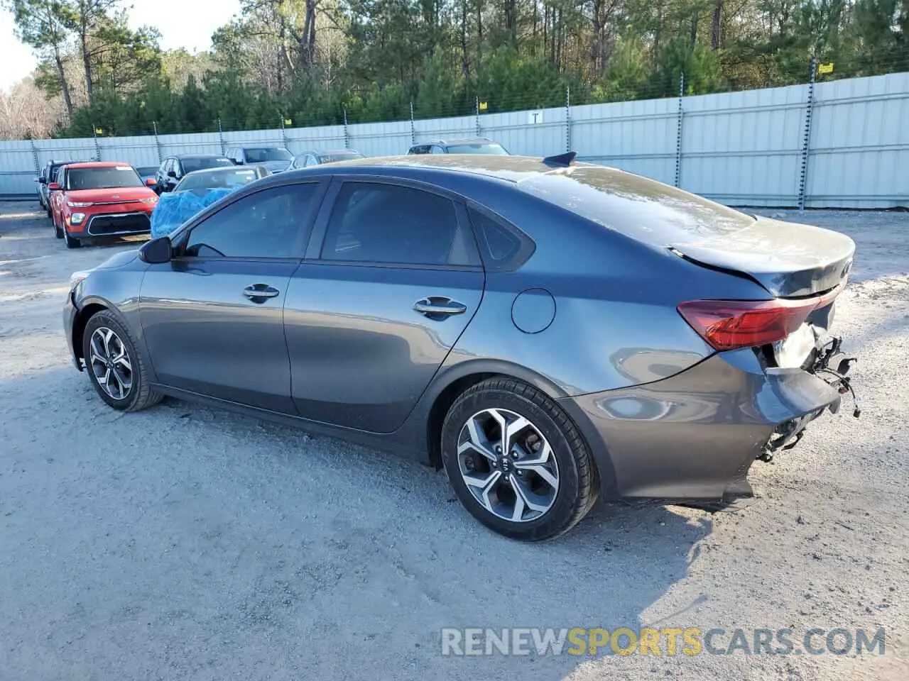 2 Фотография поврежденного автомобиля 3KPF24AD1LE186558 KIA FORTE 2020