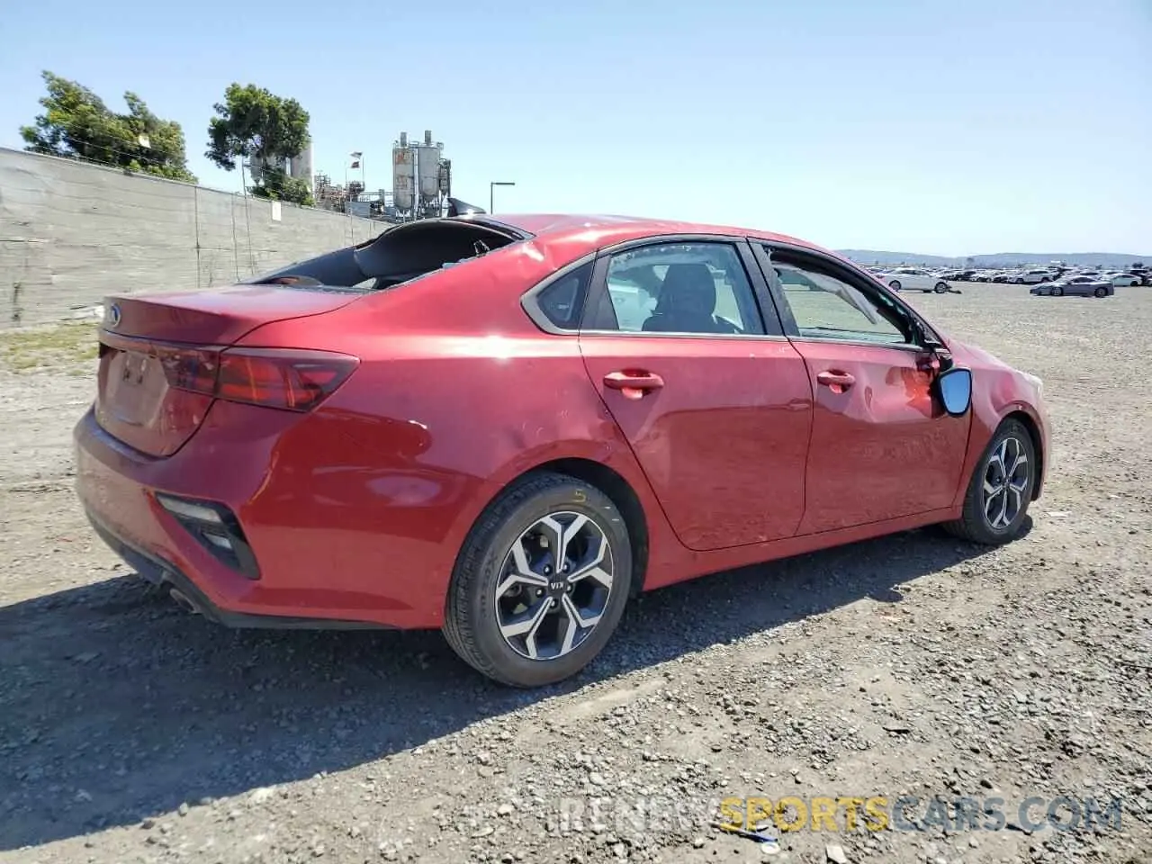 3 Photograph of a damaged car 3KPF24AD1LE193512 KIA FORTE 2020