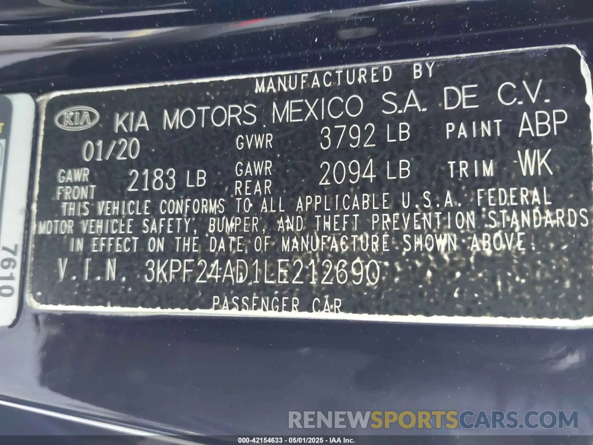 9 Photograph of a damaged car 3KPF24AD1LE212690 KIA FORTE 2020