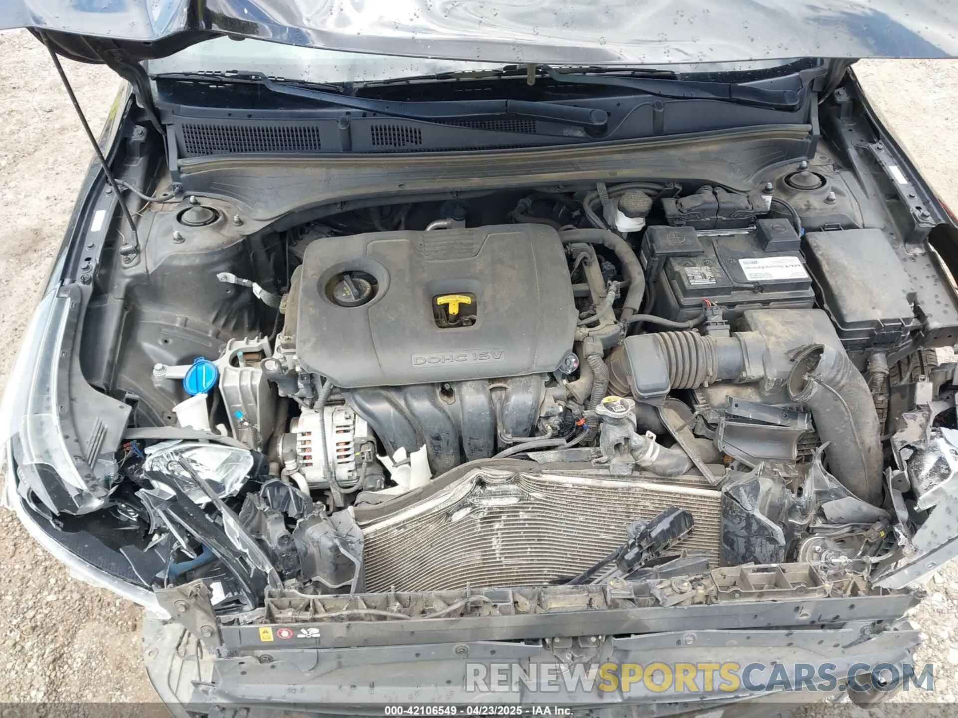10 Photograph of a damaged car 3KPF24AD1LE257371 KIA FORTE 2020