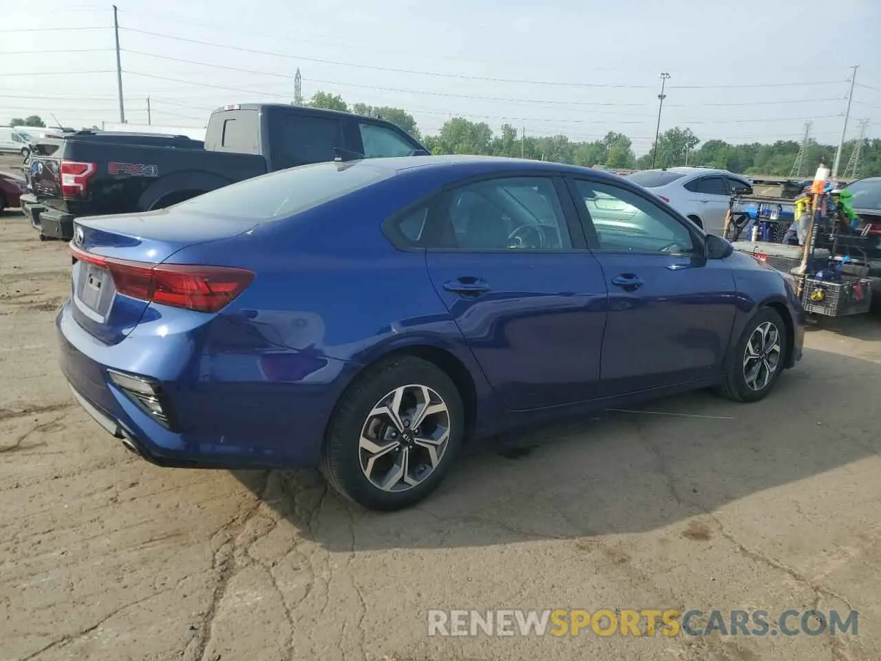 3 Фотография поврежденного автомобиля 3KPF24AD1LE257967 KIA FORTE 2020