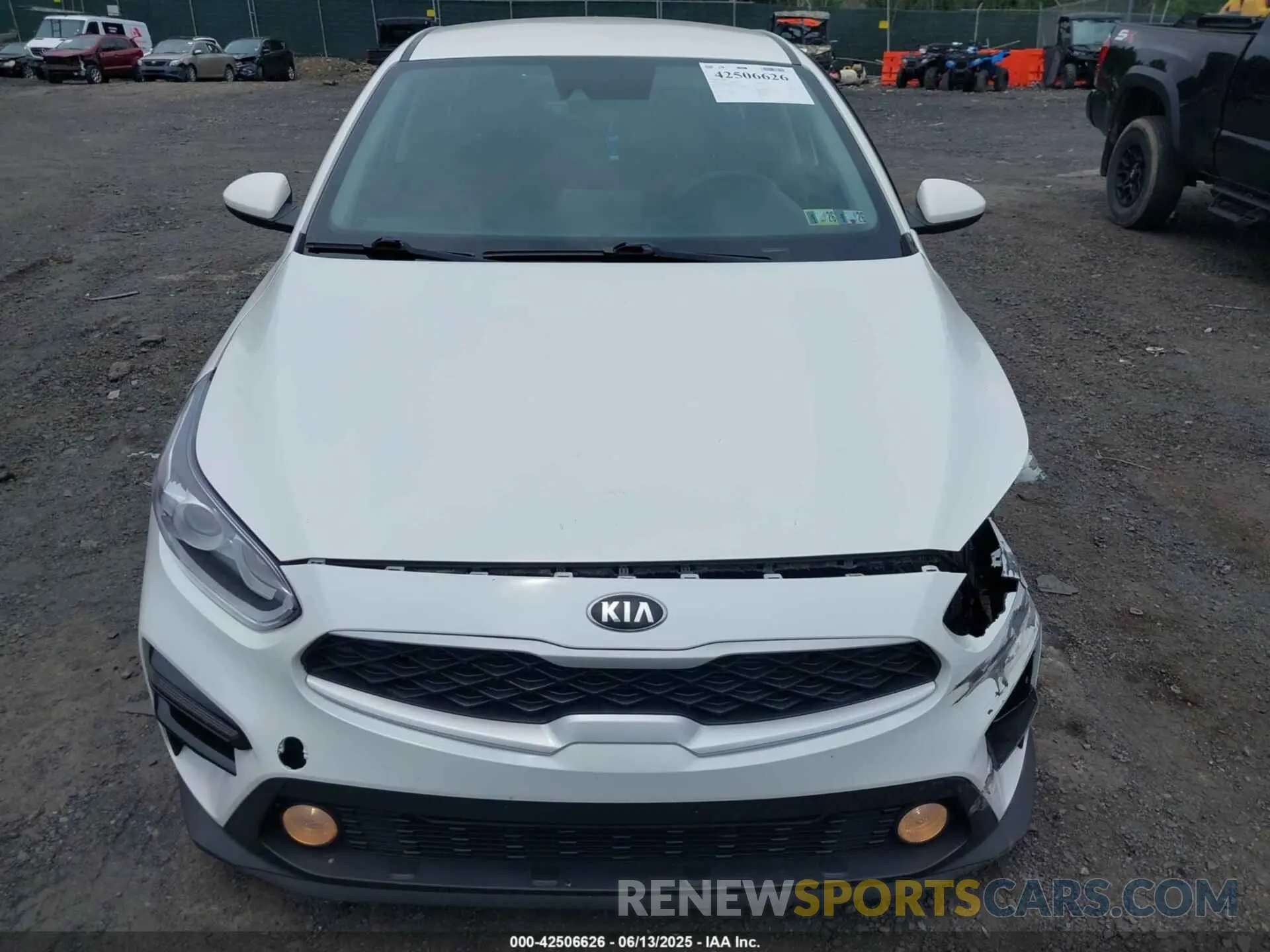 12 Photograph of a damaged car 3KPF24AD2LE143976 KIA FORTE 2020