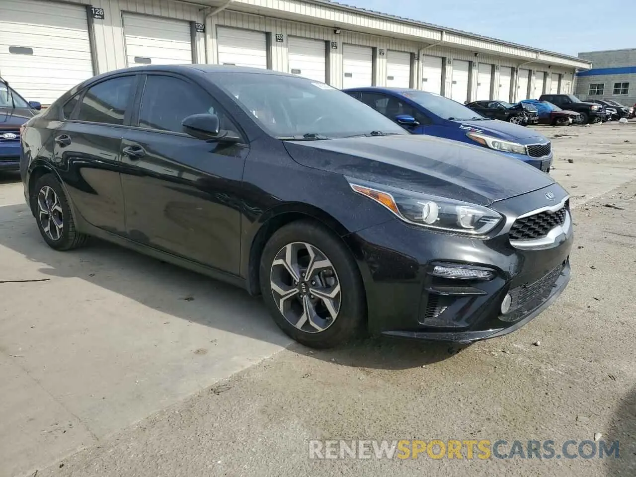 4 Photograph of a damaged car 3KPF24AD2LE158901 KIA FORTE 2020