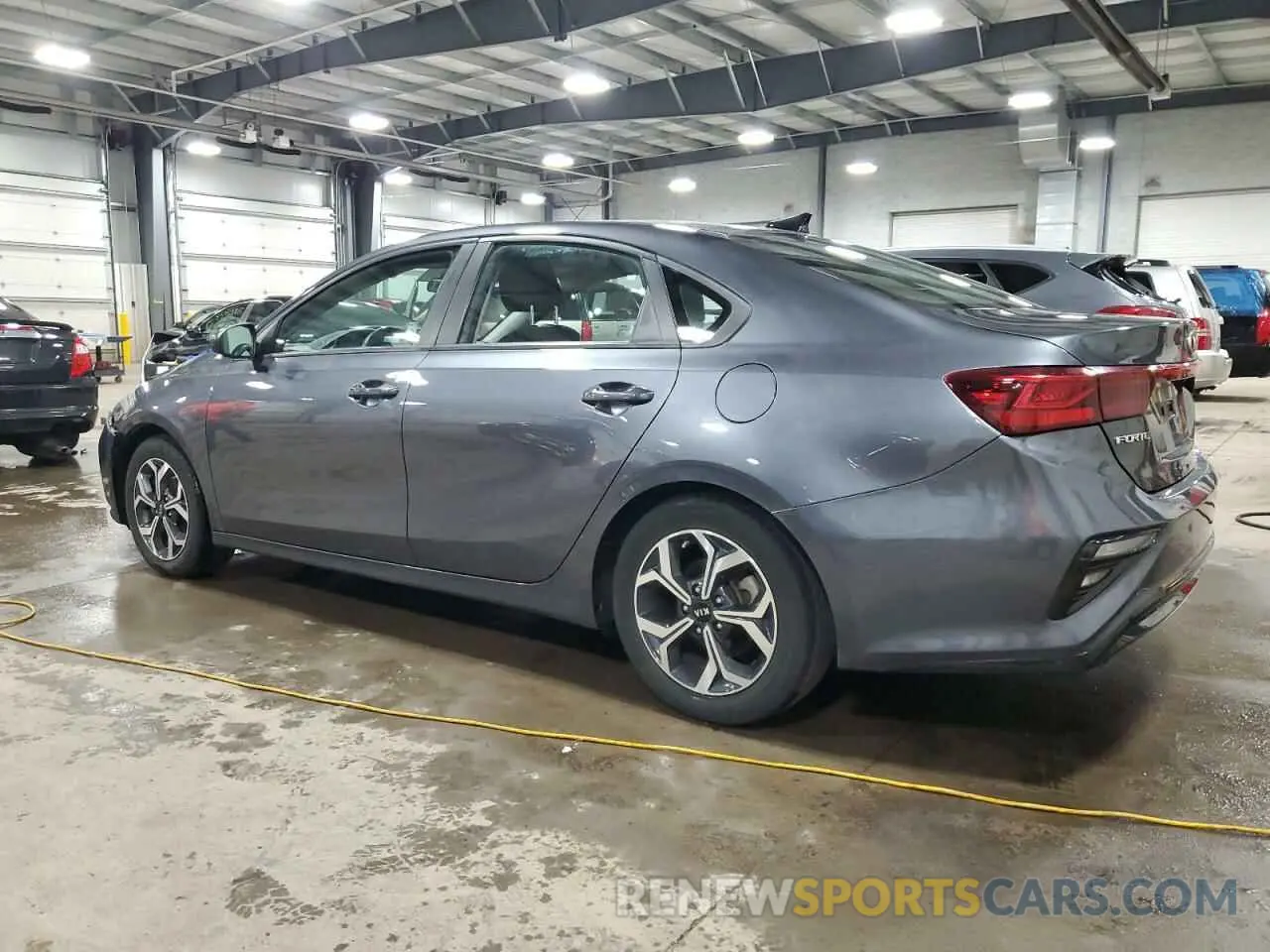 2 Фотография поврежденного автомобиля 3KPF24AD2LE159515 KIA FORTE 2020