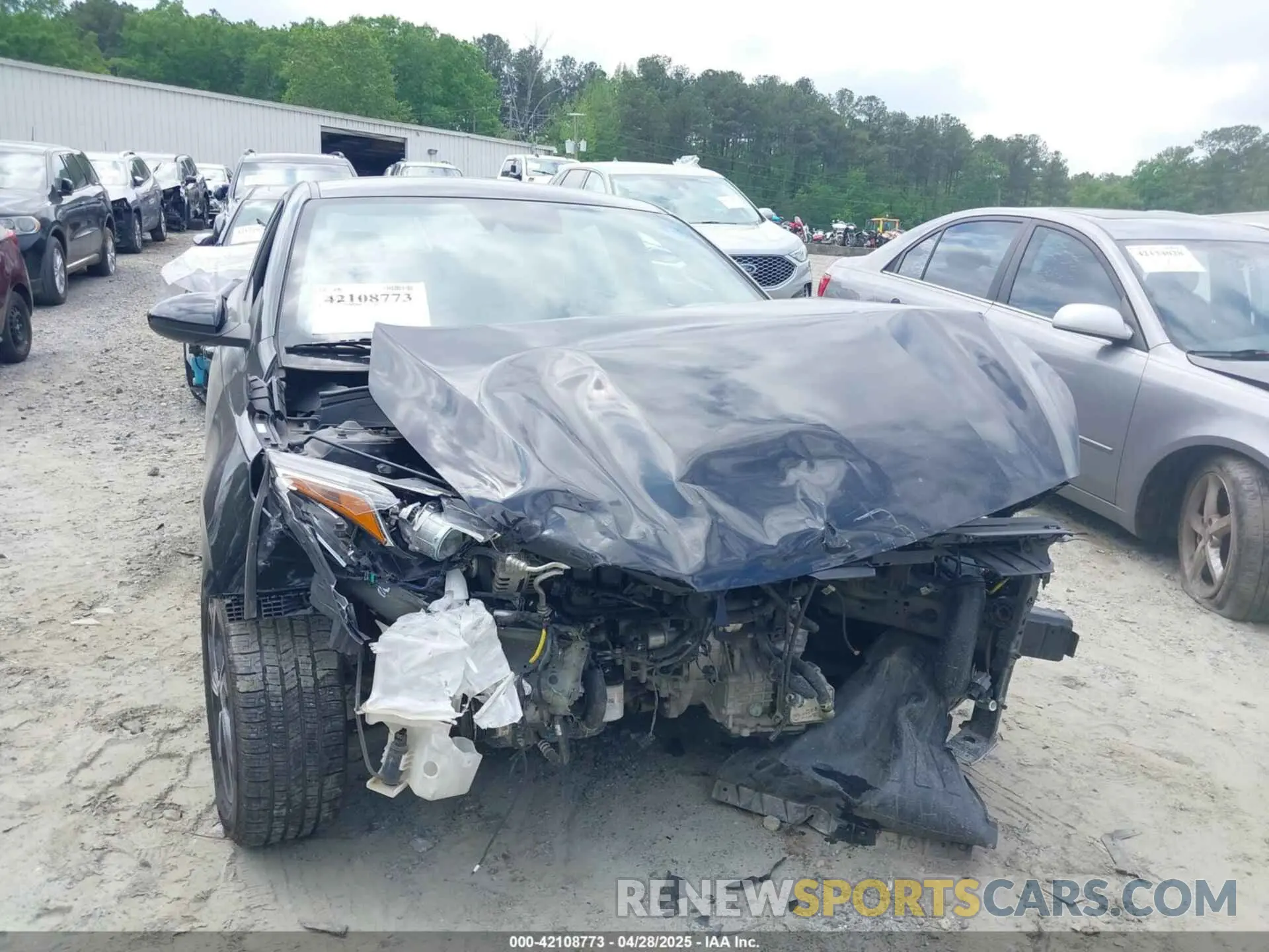 12 Photograph of a damaged car 3KPF24AD2LE170966 KIA FORTE 2020
