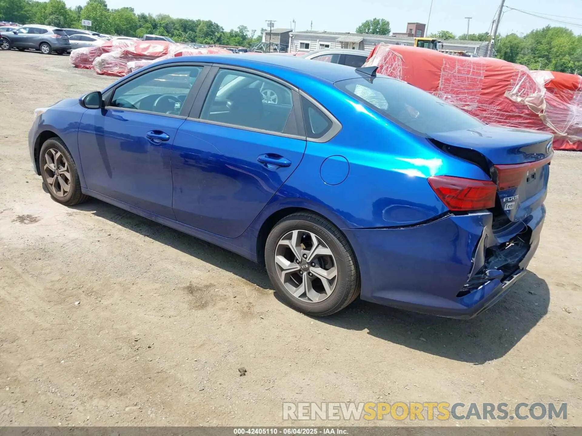 3 Photograph of a damaged car 3KPF24AD2LE183040 KIA FORTE 2020