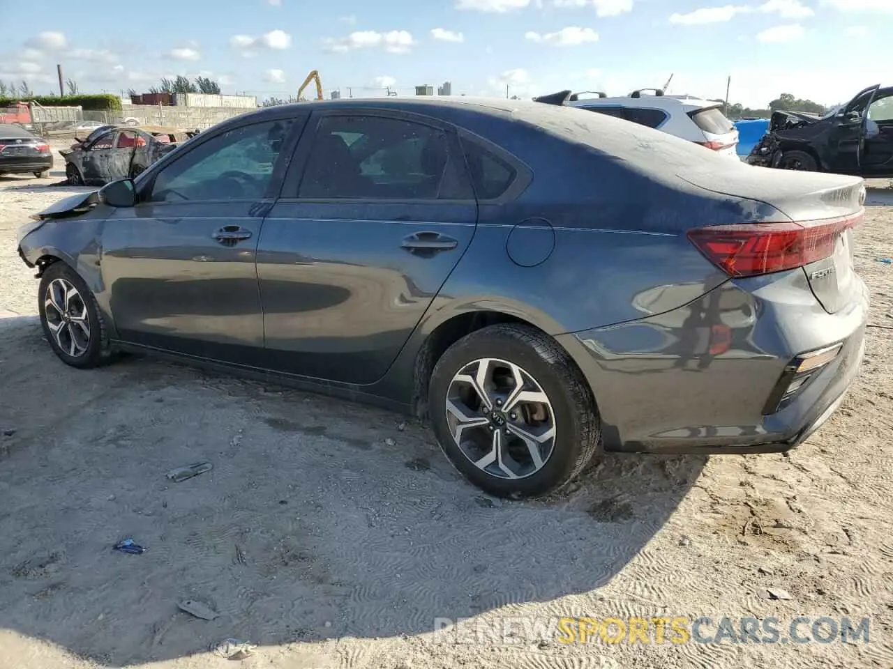 2 Фотография поврежденного автомобиля 3KPF24AD2LE244841 KIA FORTE 2020