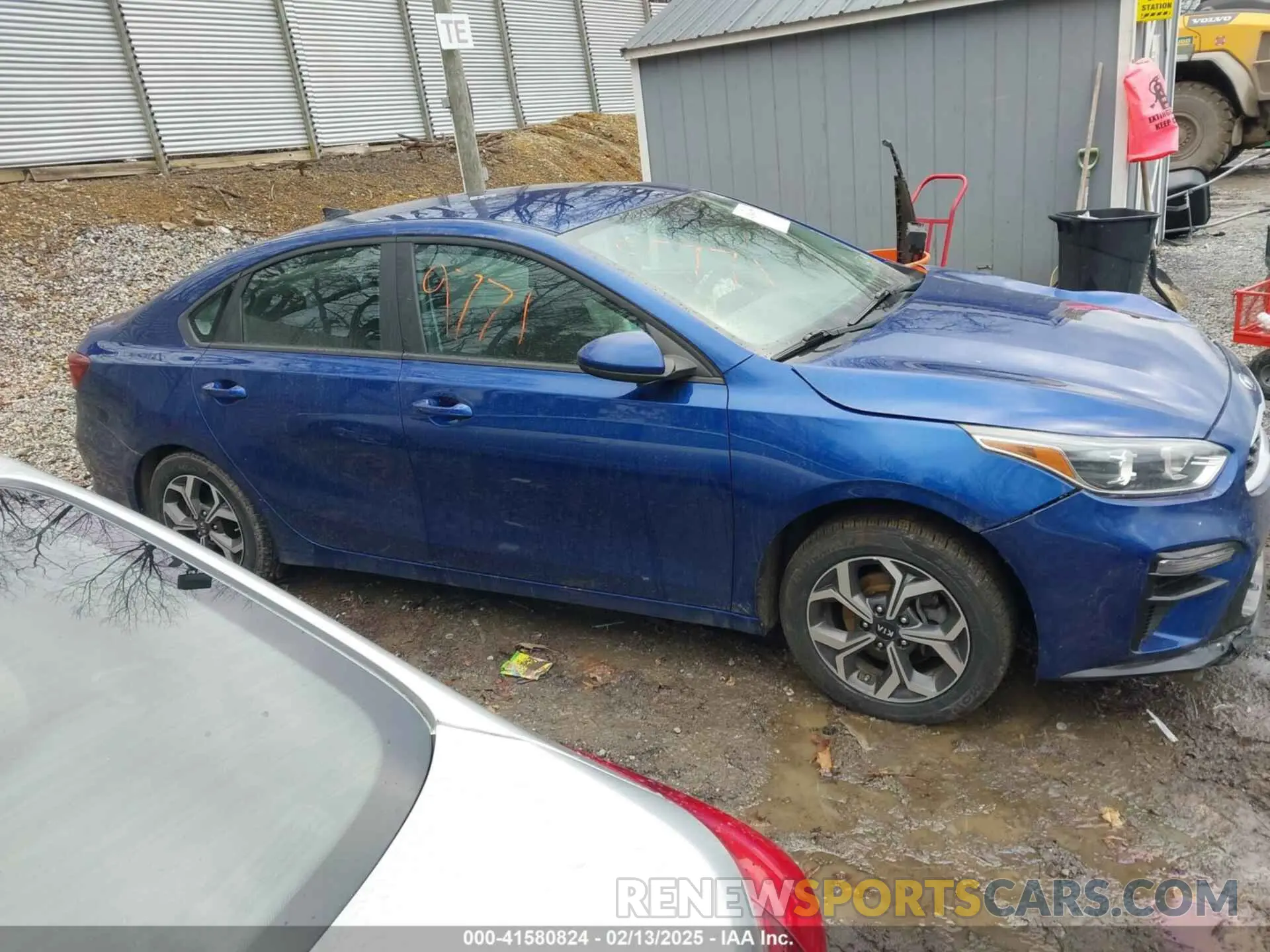 13 Photograph of a damaged car 3KPF24AD2LE246279 KIA FORTE 2020