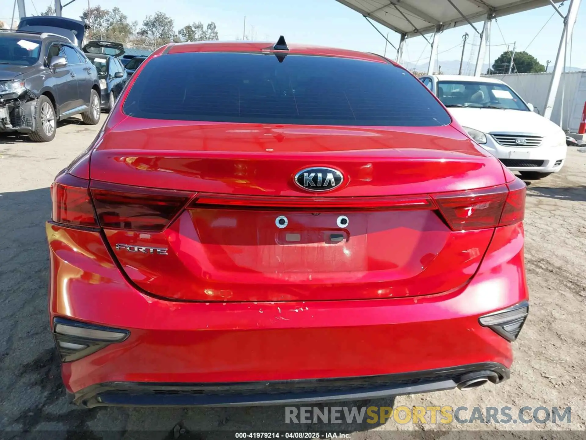 16 Фотография поврежденного автомобиля 3KPF24AD2LE246301 KIA FORTE 2020