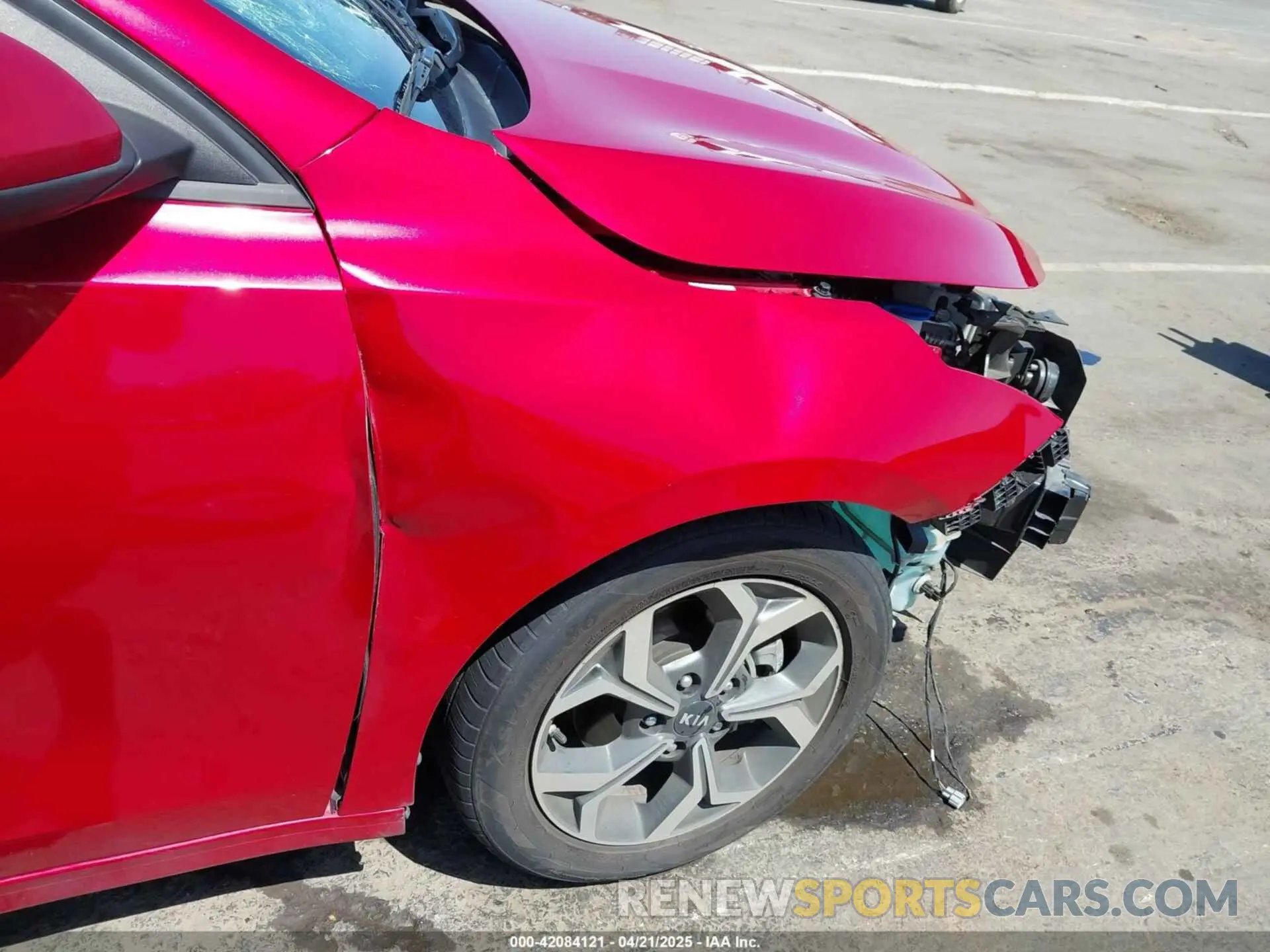 18 Photograph of a damaged car 3KPF24AD2LE248291 KIA FORTE 2020