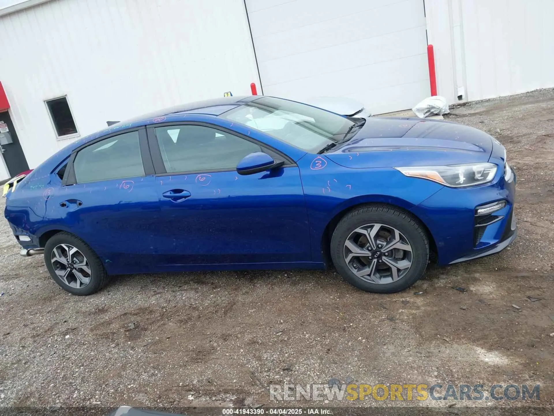 14 Фотография поврежденного автомобиля 3KPF24AD3LE143775 KIA FORTE 2020