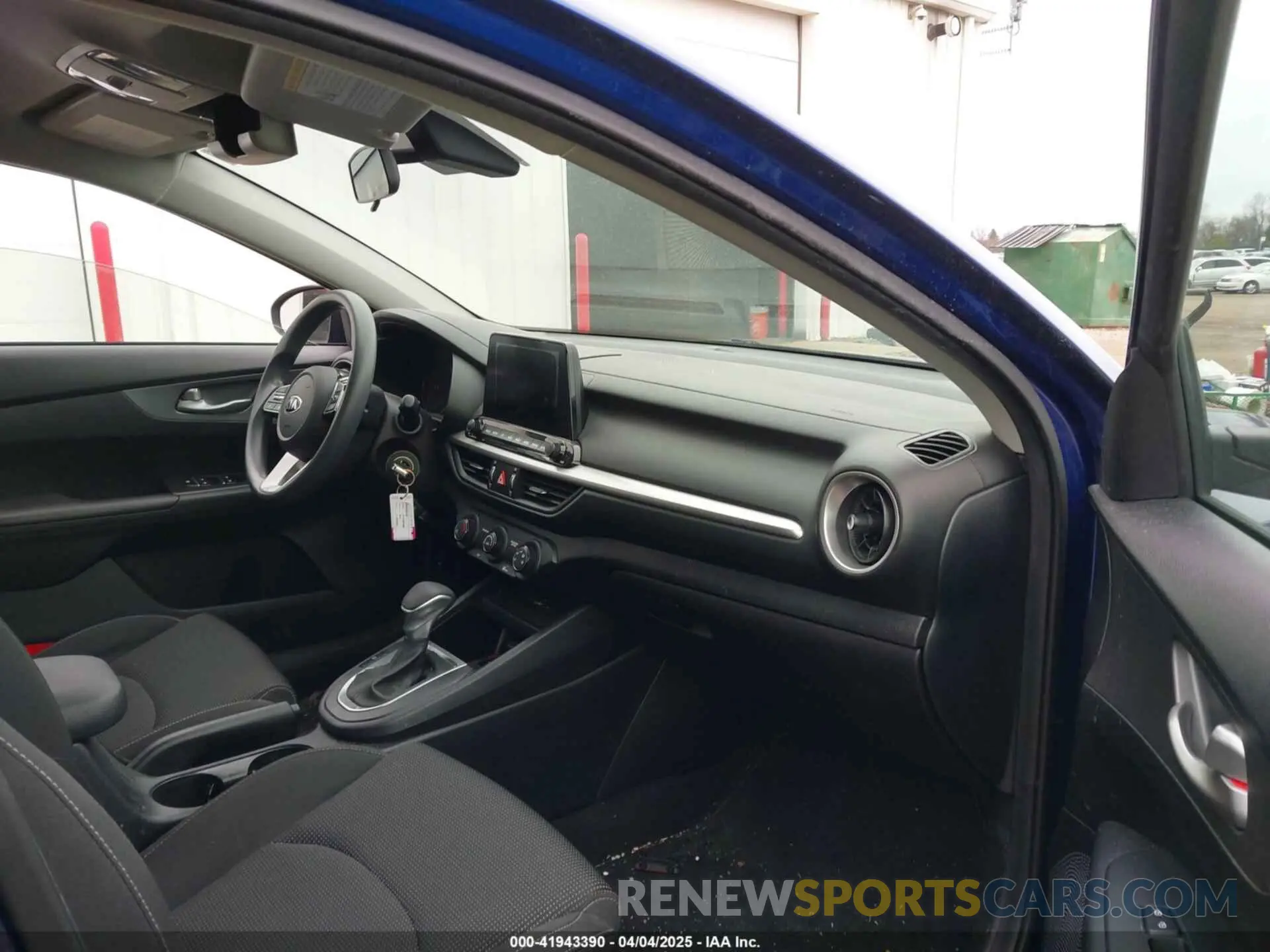 5 Фотография поврежденного автомобиля 3KPF24AD3LE143775 KIA FORTE 2020