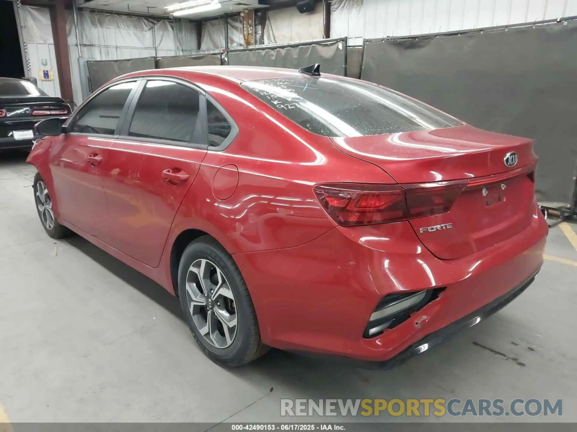 3 Фотография поврежденного автомобиля 3KPF24AD3LE150175 KIA FORTE 2020