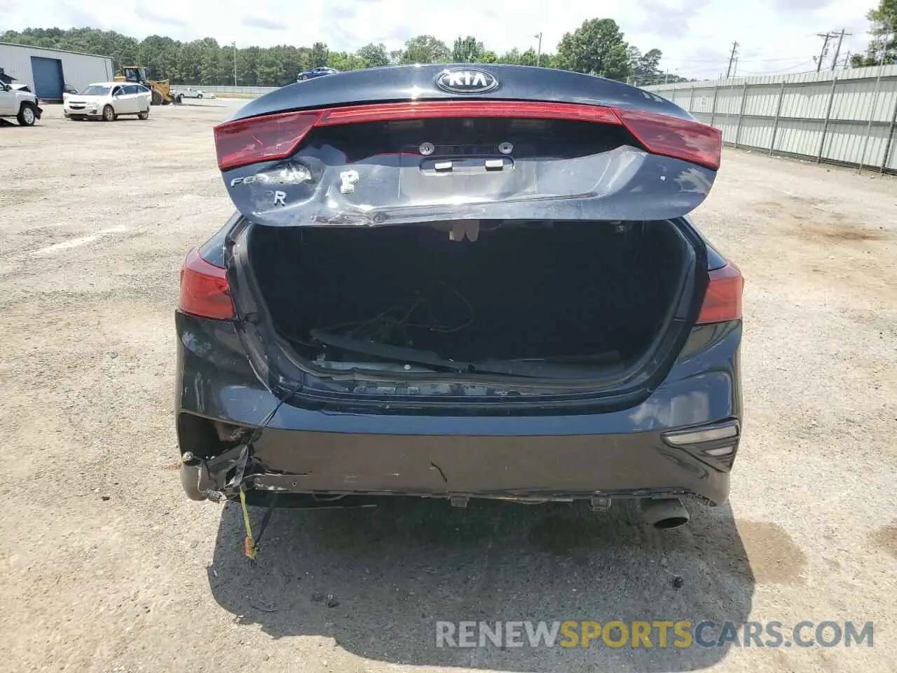 6 Фотография поврежденного автомобиля 3KPF24AD3LE154498 KIA FORTE 2020