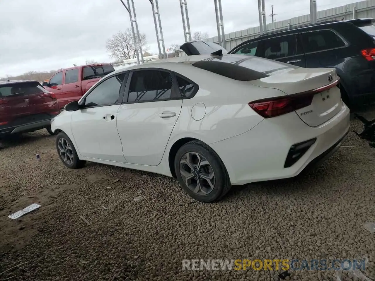 2 Фотография поврежденного автомобиля 3KPF24AD3LE159782 KIA FORTE 2020