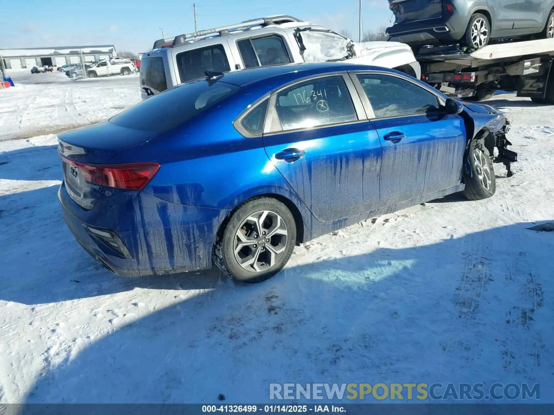 4 Фотография поврежденного автомобиля 3KPF24AD3LE176341 KIA FORTE 2020