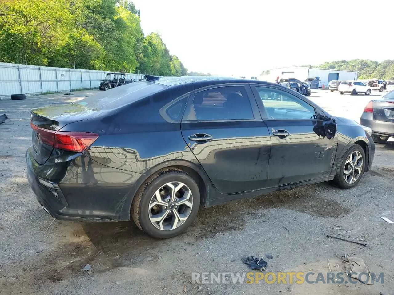 3 Photograph of a damaged car 3KPF24AD3LE176887 KIA FORTE 2020