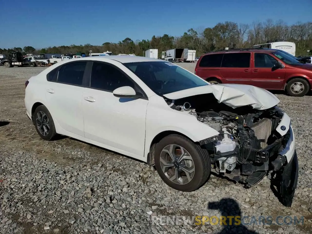 4 Photograph of a damaged car 3KPF24AD3LE182432 KIA FORTE 2020