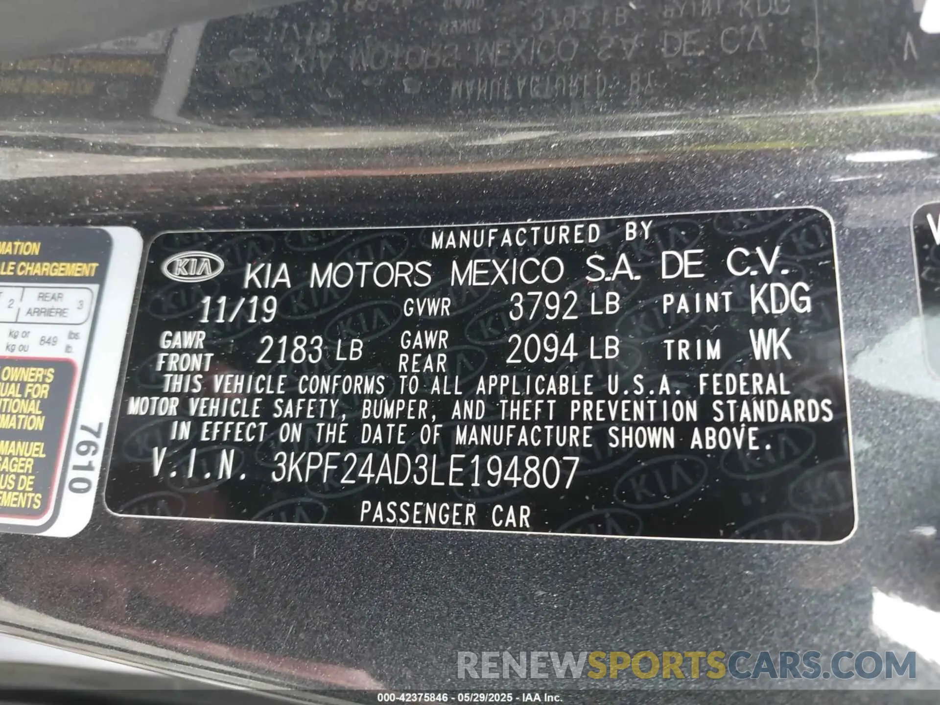 9 Photograph of a damaged car 3KPF24AD3LE194807 KIA FORTE 2020