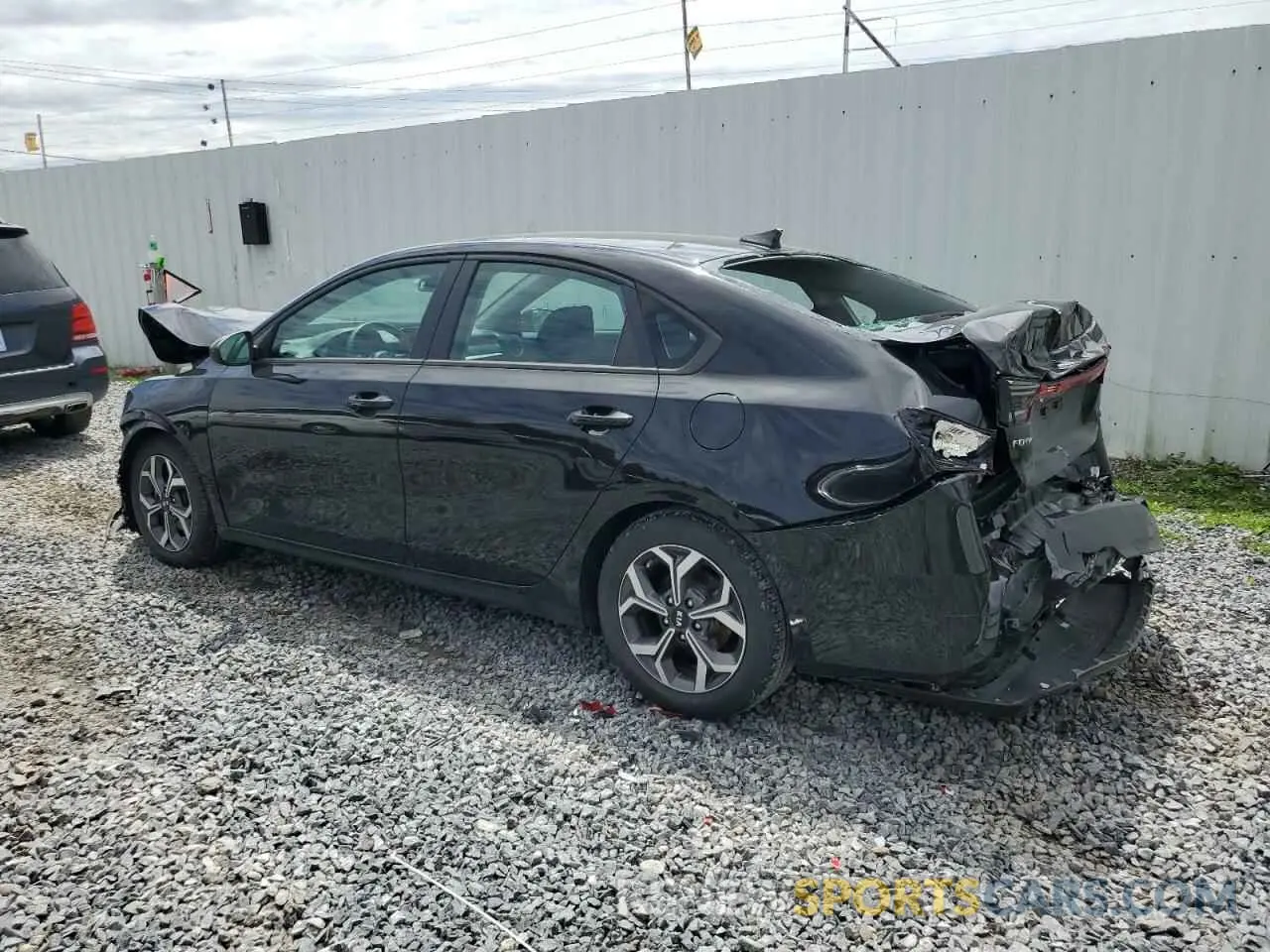2 Фотография поврежденного автомобиля 3KPF24AD3LE195763 KIA FORTE 2020
