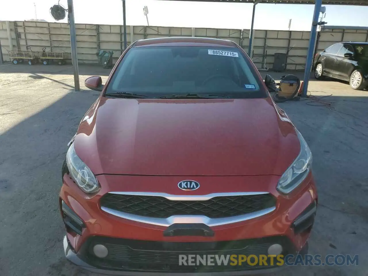 5 Photograph of a damaged car 3KPF24AD3LE220225 KIA FORTE 2020