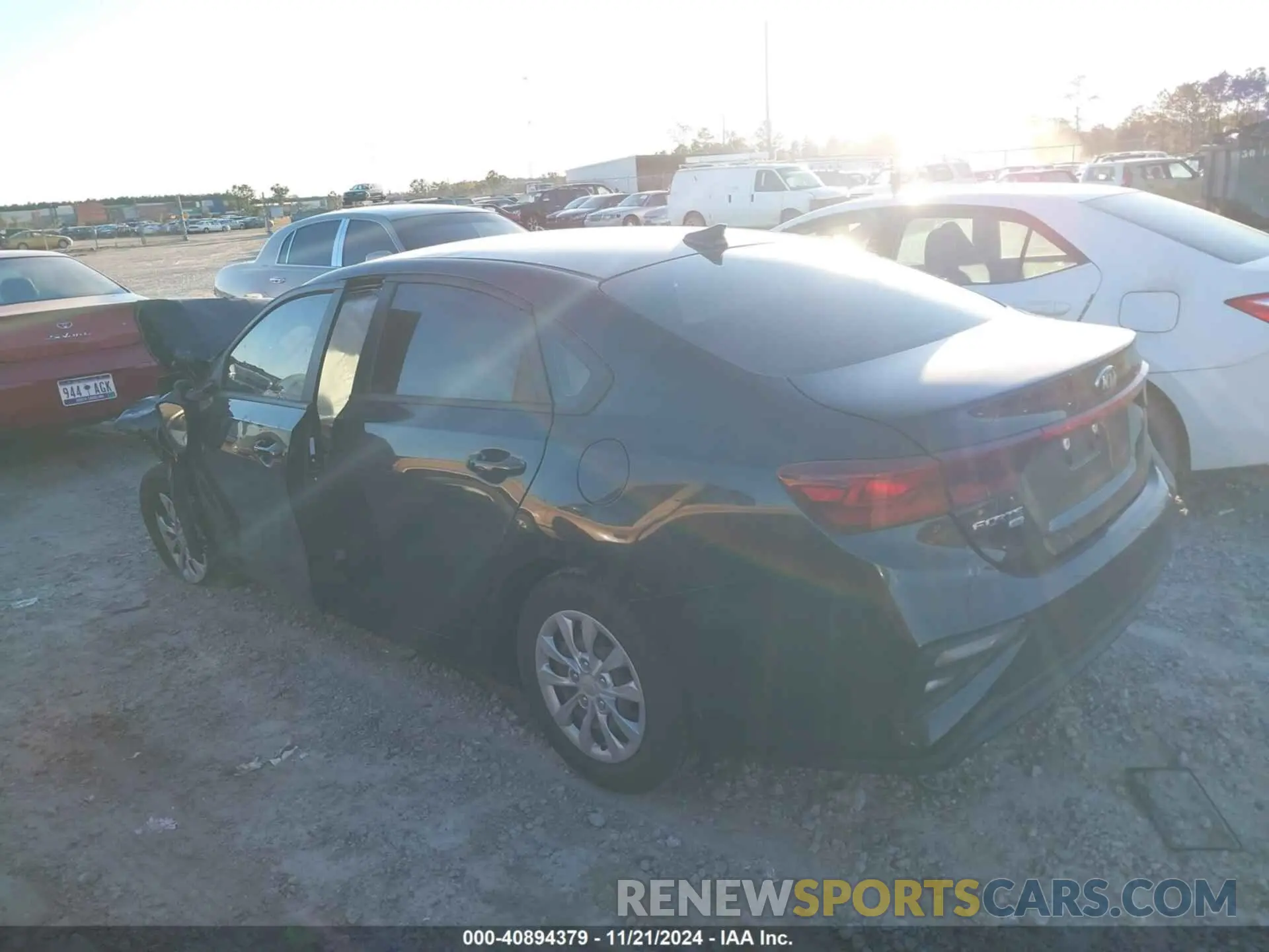 13 Фотография поврежденного автомобиля 3KPF24AD3LE221732 KIA FORTE 2020