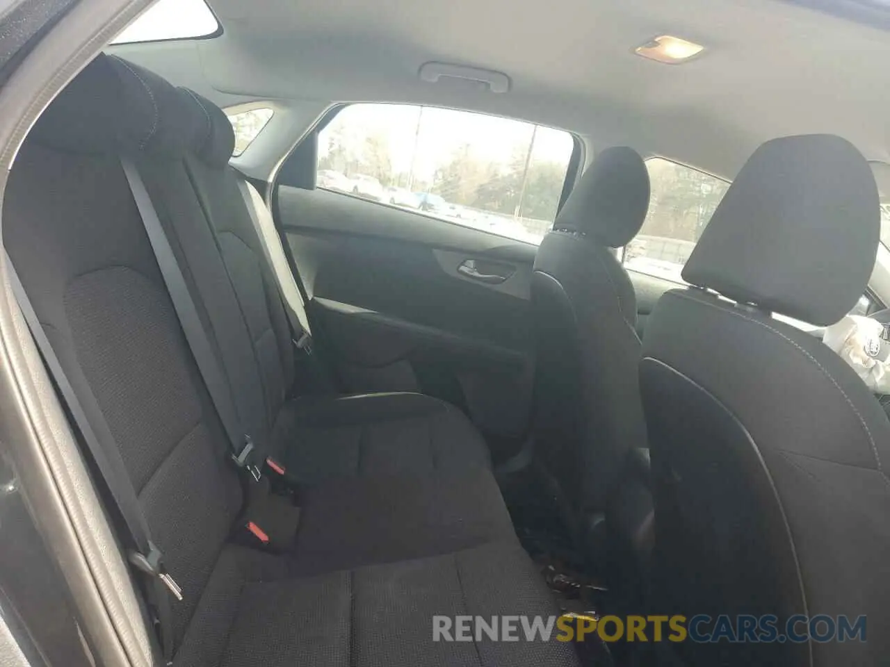 10 Фотография поврежденного автомобиля 3KPF24AD3LE224078 KIA FORTE 2020