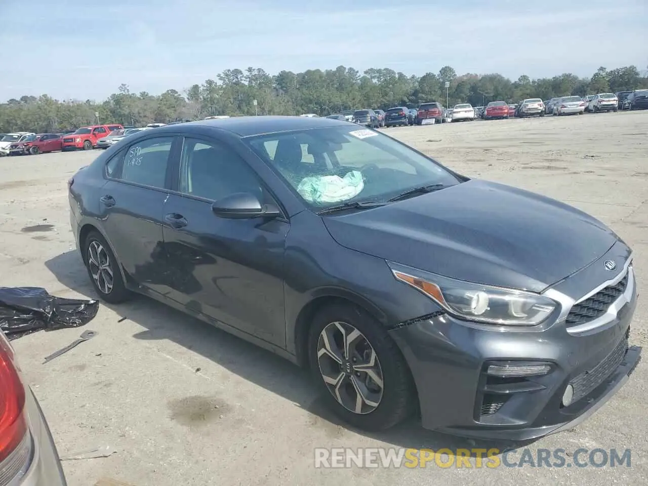 4 Фотография поврежденного автомобиля 3KPF24AD3LE224078 KIA FORTE 2020
