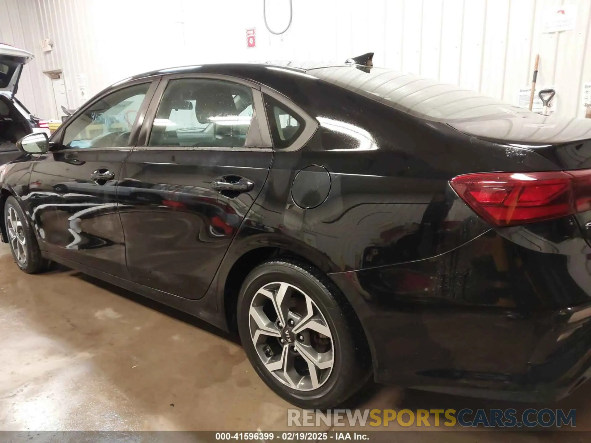14 Фотография поврежденного автомобиля 3KPF24AD3LE234822 KIA FORTE 2020