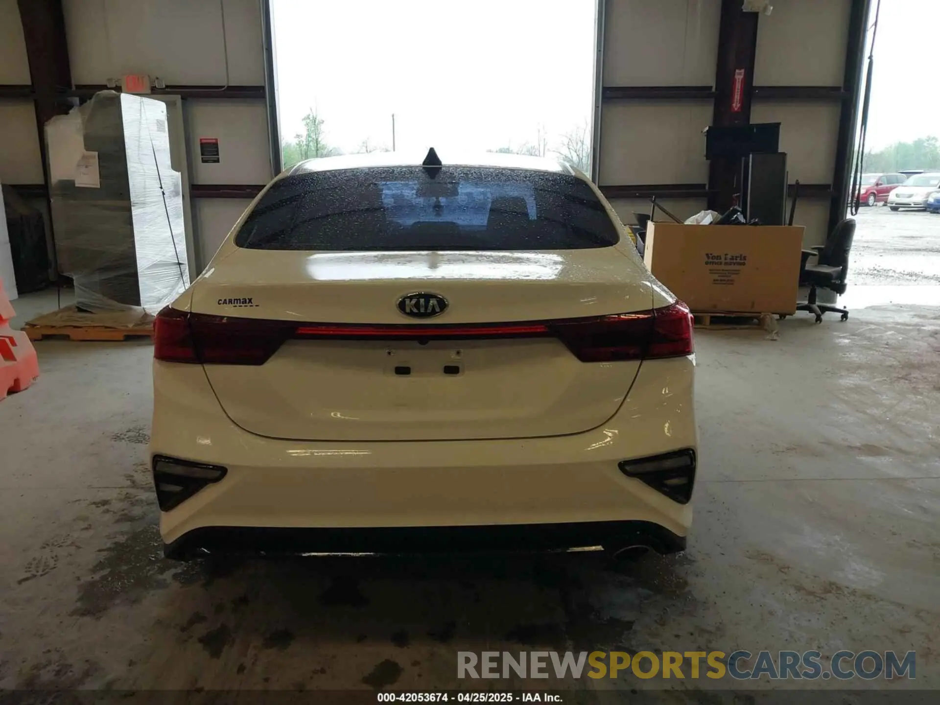 16 Photograph of a damaged car 3KPF24AD3LE243519 KIA FORTE 2020