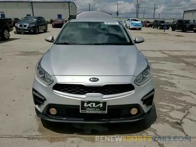 13 Photograph of a damaged car 3KPF24AD4LE156681 KIA FORTE 2020