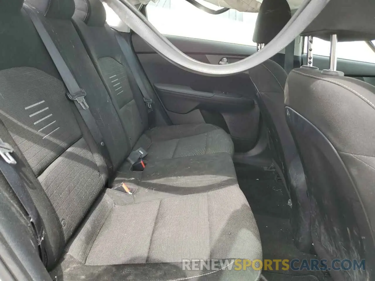 10 Фотография поврежденного автомобиля 3KPF24AD4LE162996 KIA FORTE 2020