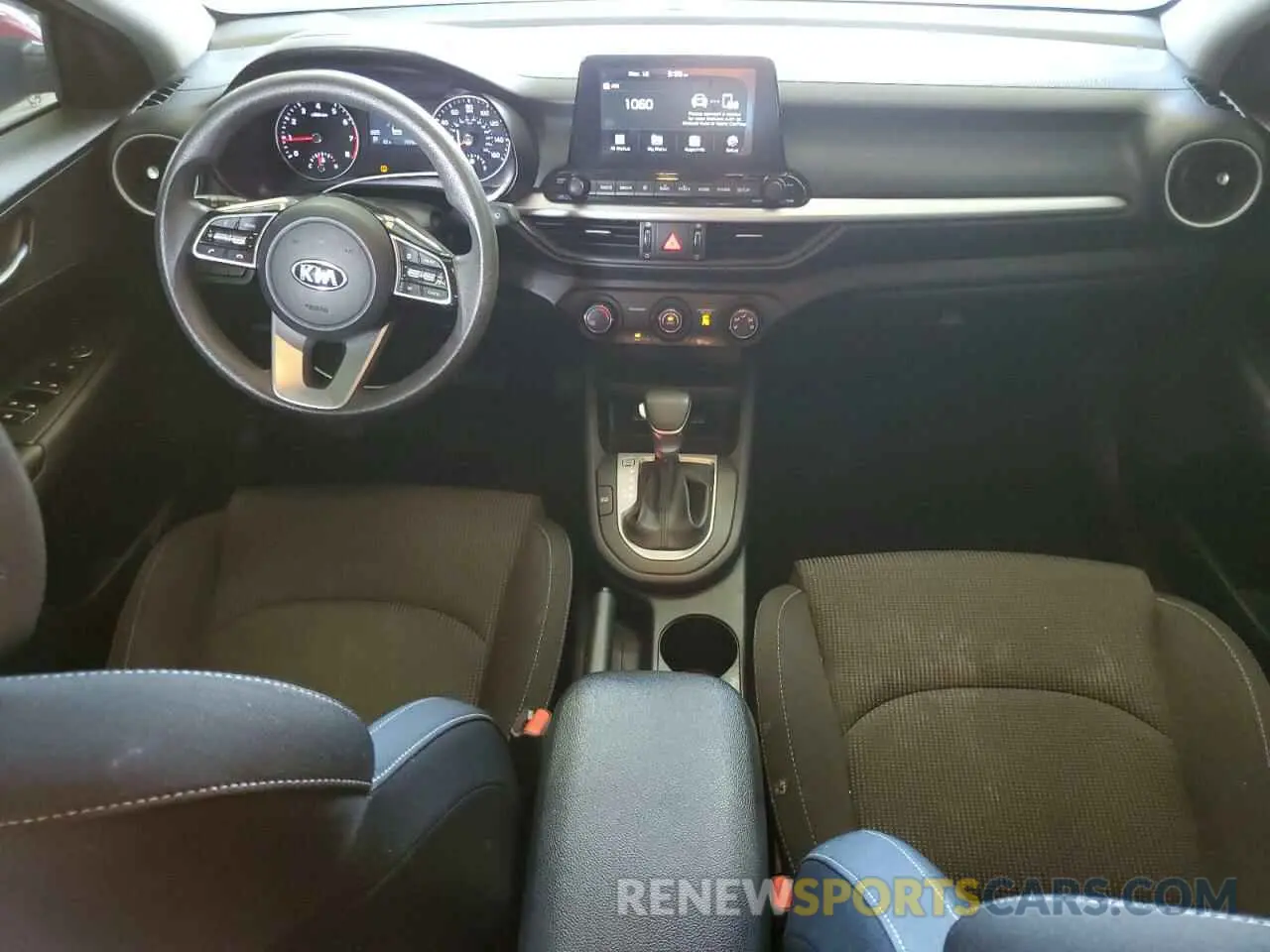 8 Фотография поврежденного автомобиля 3KPF24AD4LE201067 KIA FORTE 2020