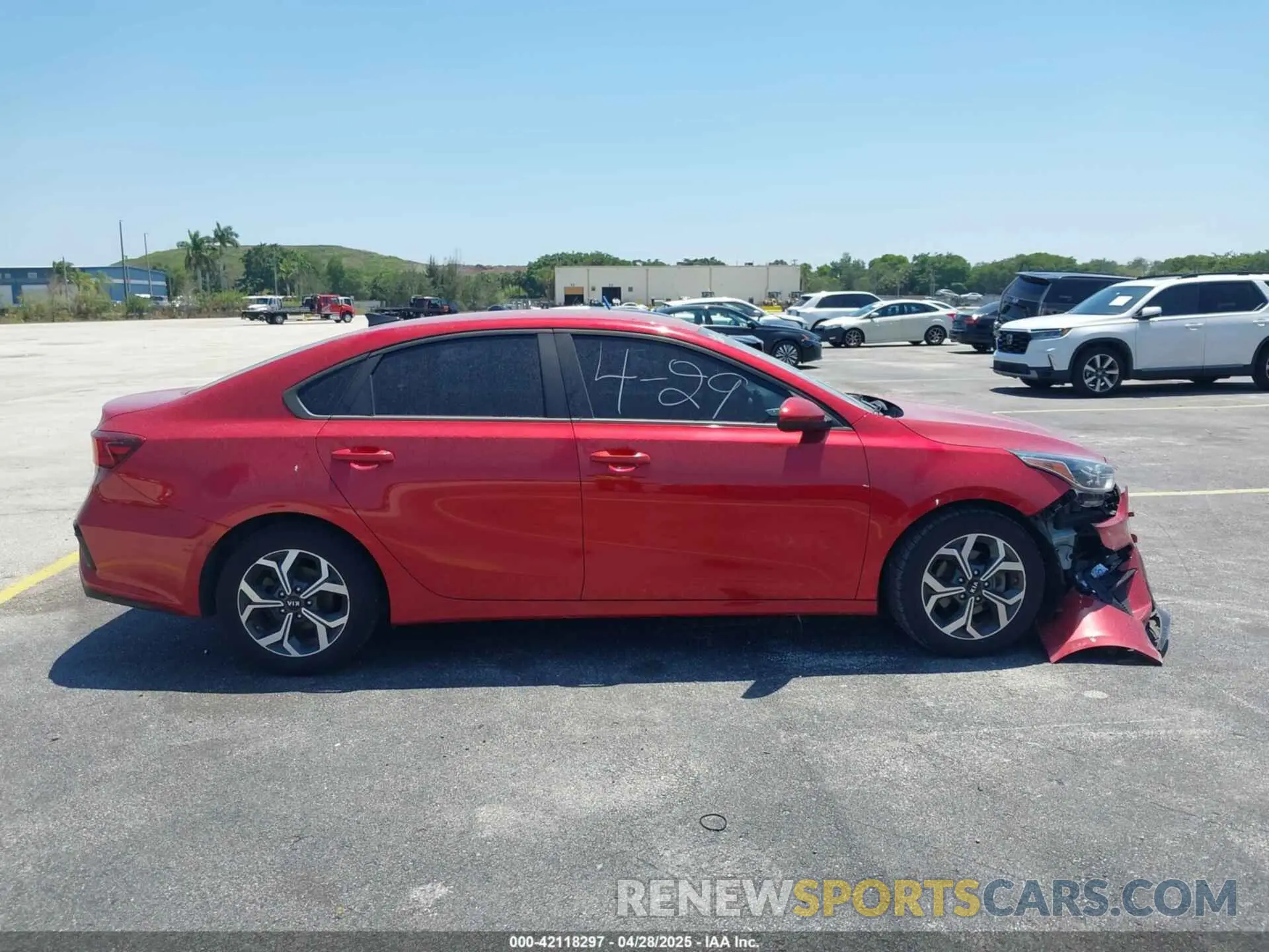 13 Фотография поврежденного автомобиля 3KPF24AD4LE201649 KIA FORTE 2020