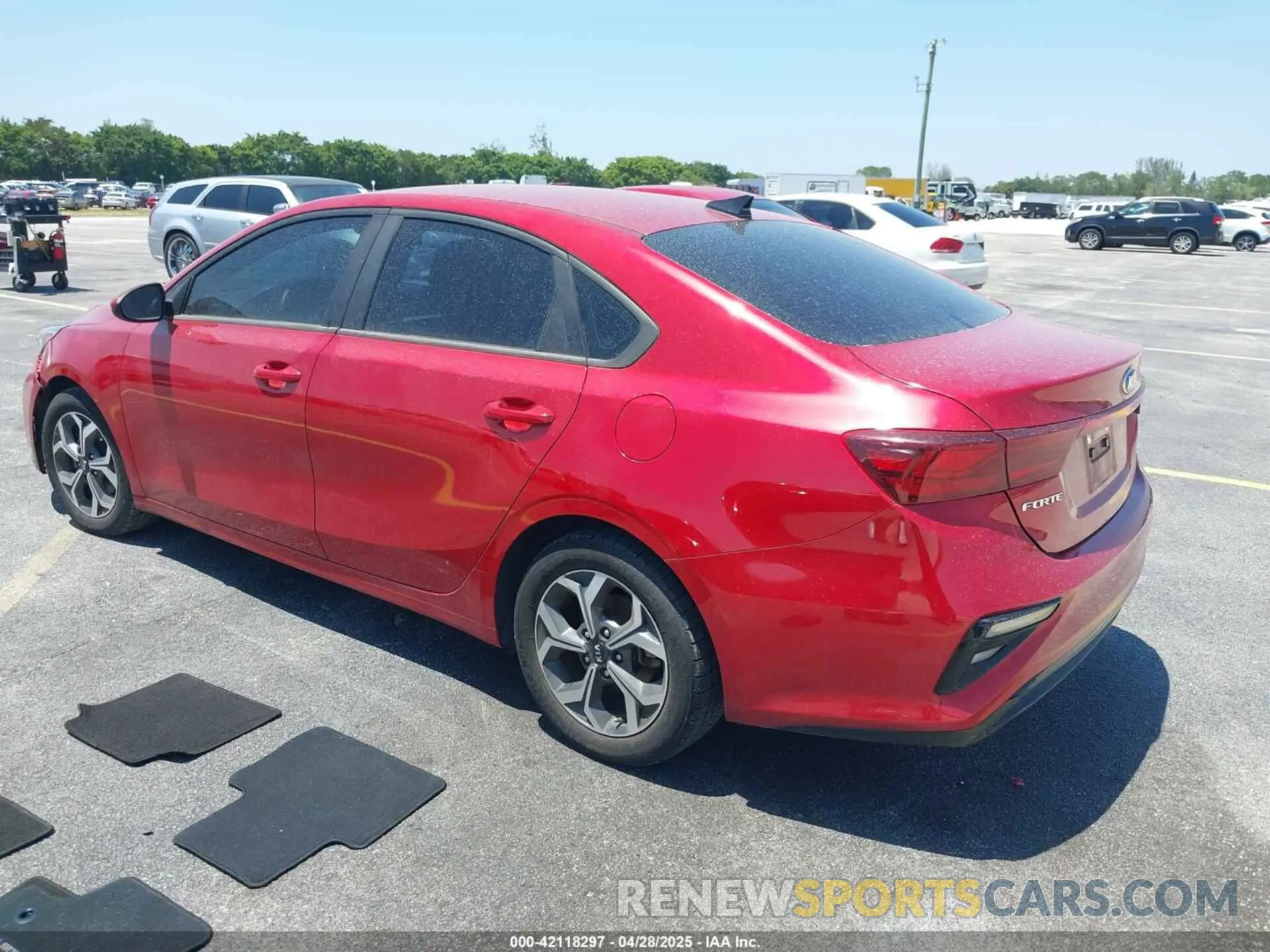 3 Фотография поврежденного автомобиля 3KPF24AD4LE201649 KIA FORTE 2020