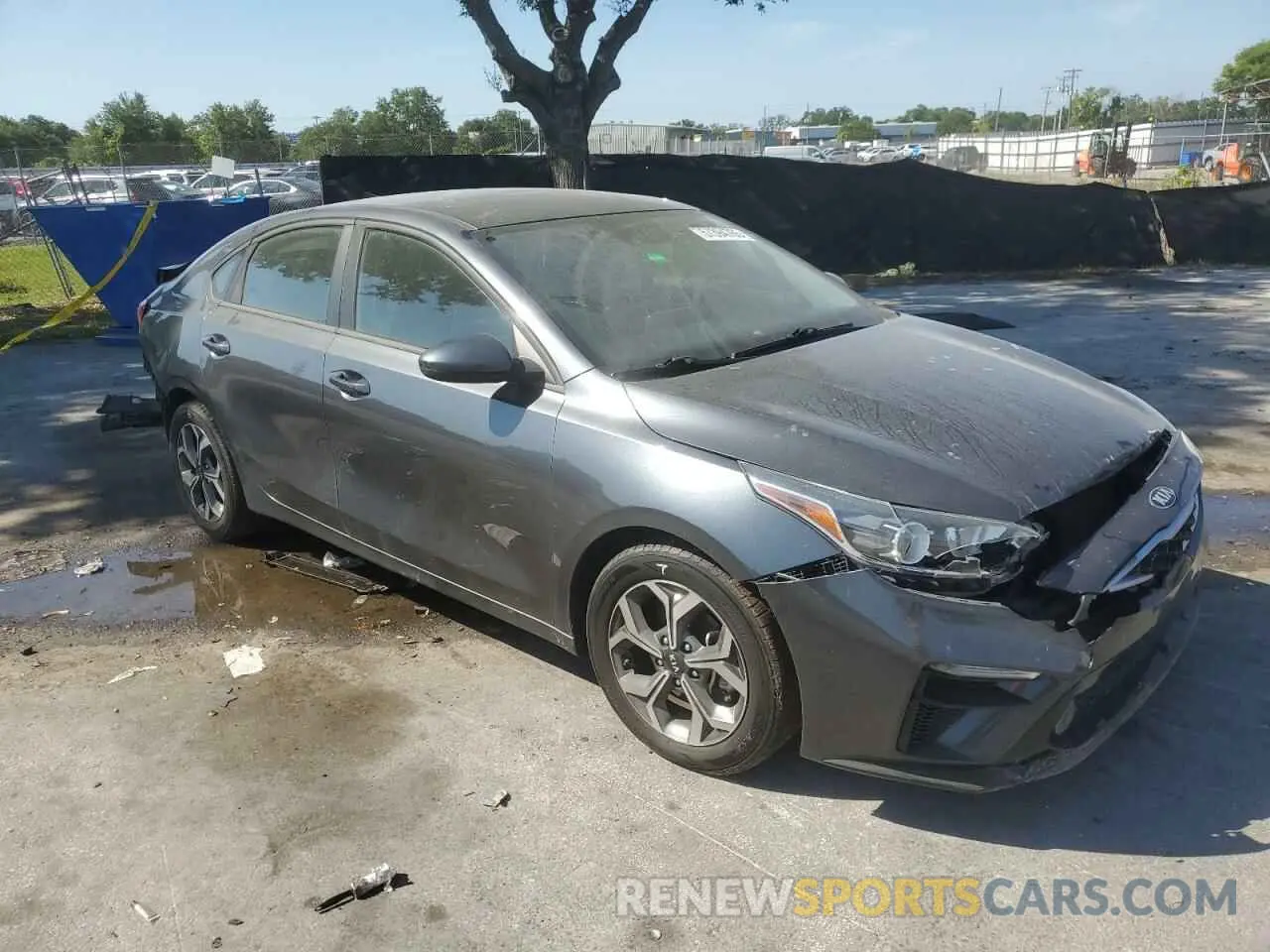 4 Фотография поврежденного автомобиля 3KPF24AD4LE204843 KIA FORTE 2020