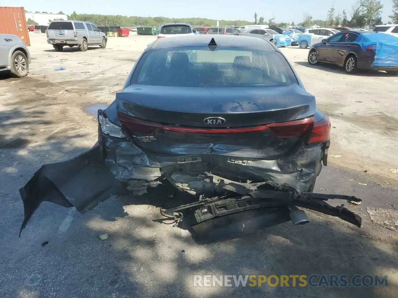 6 Фотография поврежденного автомобиля 3KPF24AD4LE204843 KIA FORTE 2020