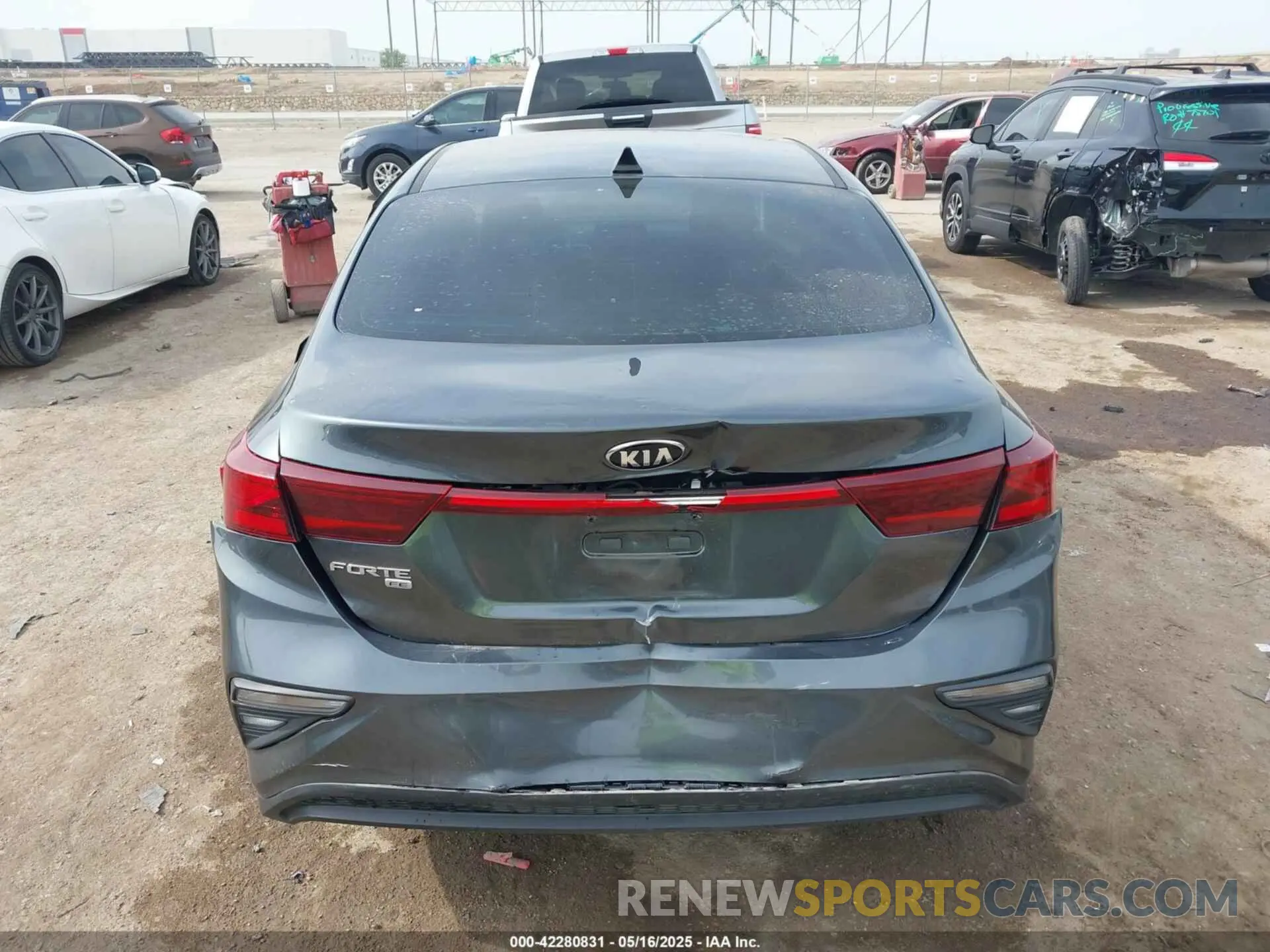 16 Фотография поврежденного автомобиля 3KPF24AD4LE207306 KIA FORTE 2020